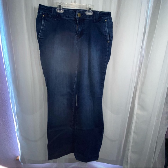 Maurices Denim - Maurices Bootcut Jeans Womens 10 Regular Blue Denim Dark Wash Mid Rise Stretchy